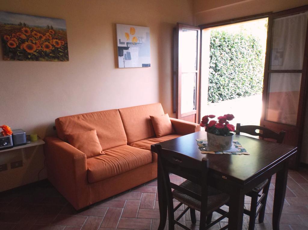 Apartments Borgo Toscano 甘巴西 客房 照片